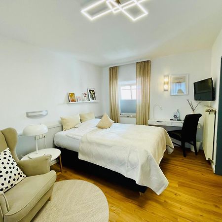 Hotel Saarburger Hof Экстерьер фото
